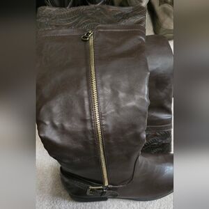 Brown Leather Knee-High Boots with Zipper